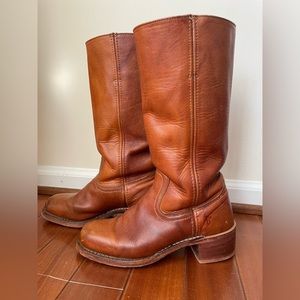 Frye campus boots. Size 8M